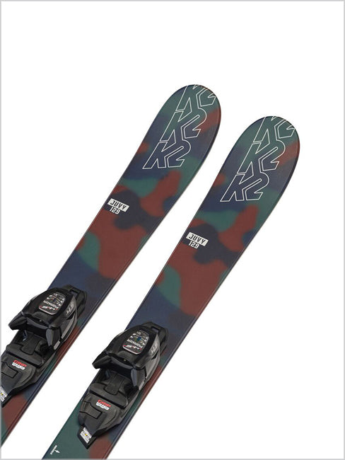 Juvy junior skis with Marker FDT 7 bindings